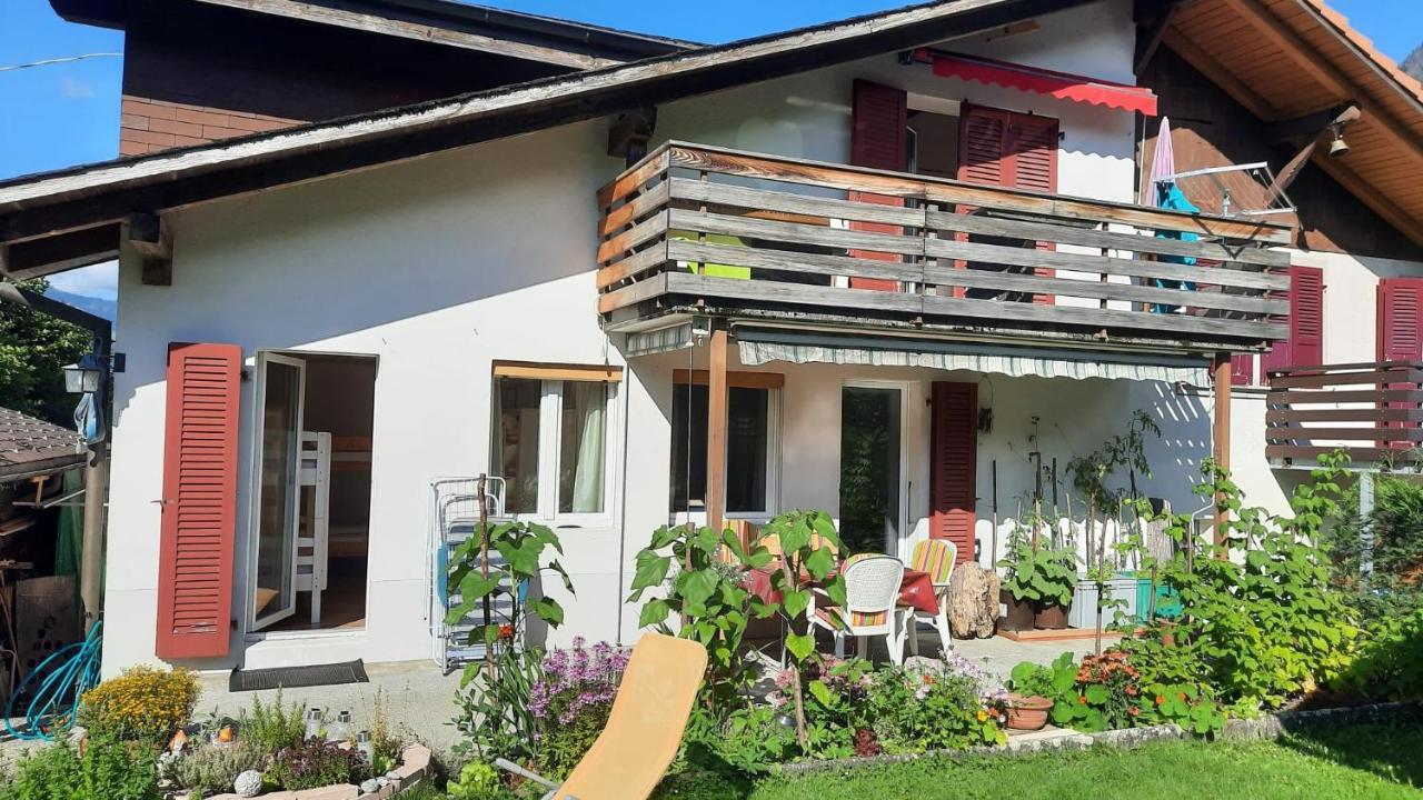 Berner Oberland Appartement Därligen Buitenkant foto